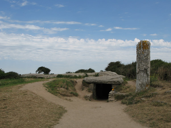 Dolmen des Pierres Plates